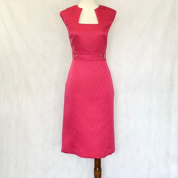 Tahari Dresses & Skirts - Tahari Sleeveless Pink Jacquard Sheath Dress